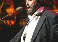 Zemřel Luciano Pavarotti