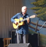 Jiří Tichota (Spirituál kvintet) na festivalu Mohelnický dostavník 2009