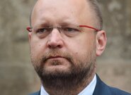 Bartošek: Vyzvu Radka Vondráčka, aby se sešel s prezidentem a referoval o jeho zdravotním stavu